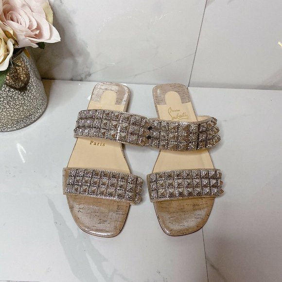 Christian Louboutin Myriadiam Studded Sandals Flat - Picture 4 of 9